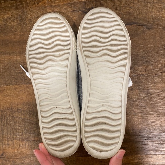 Slip on shoe - Picture 4 of 4